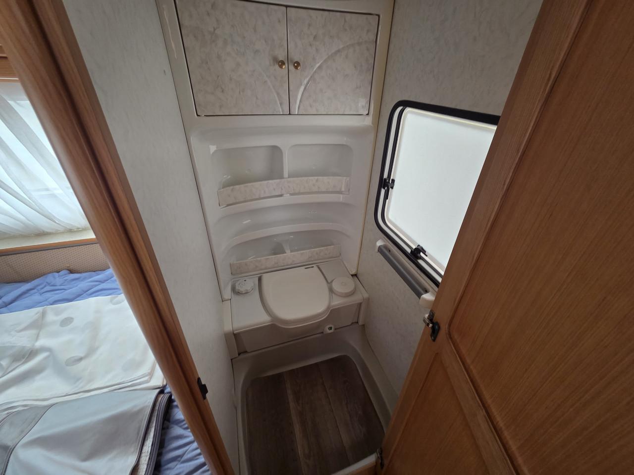 Hobby prestige 495 met voortent