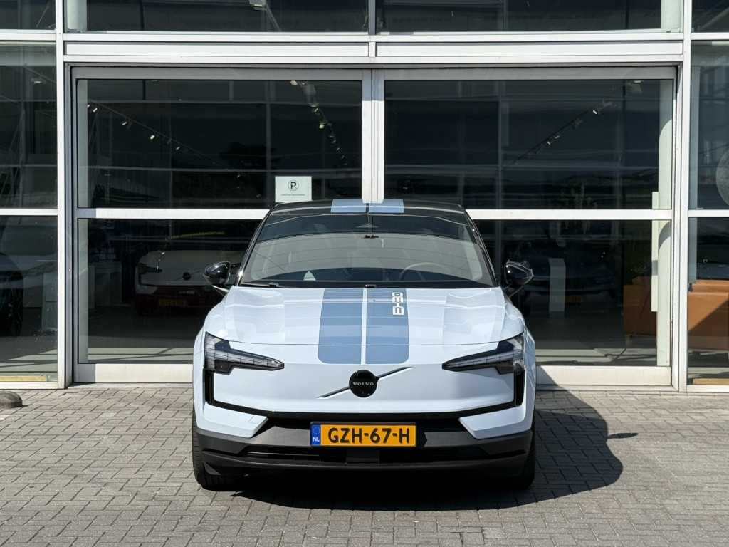 Volvo Ex30 twin performance awd ultra | nieuwprijs € 55.800 |