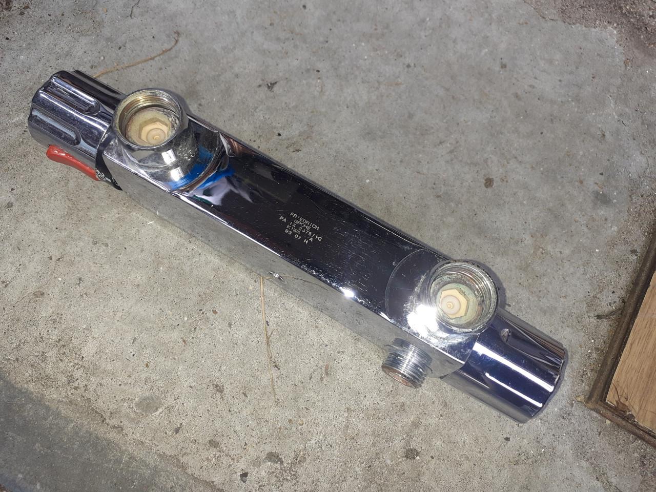 2 x Water kraan voor Aanrecht Badkamer setje & Diverse 2 x & LIGBAD