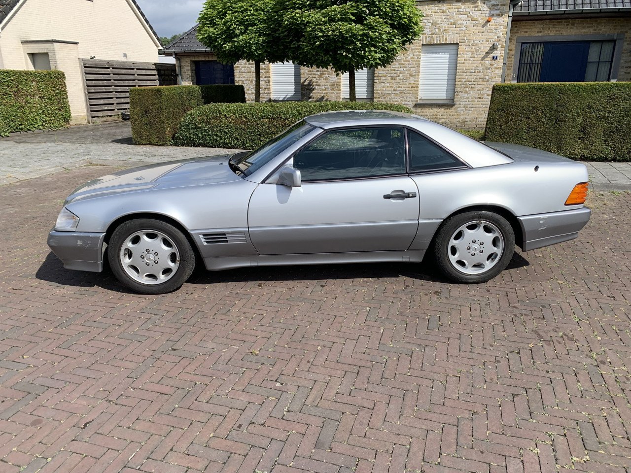 Mercedes-Benz SL 300 te koop