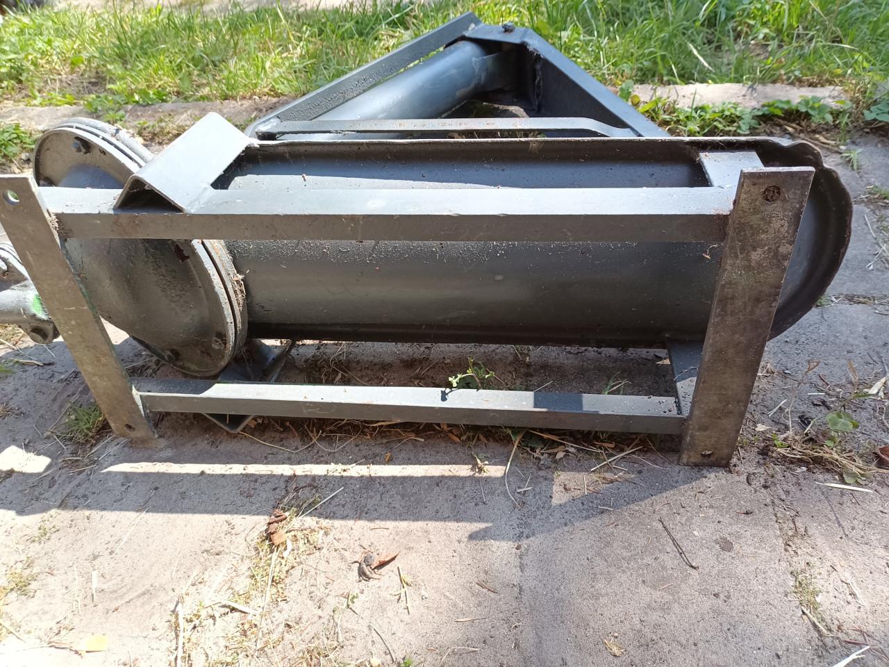 Weidepompen 2x Utina en 1x onbekend merk – zonder aanzuigslangen