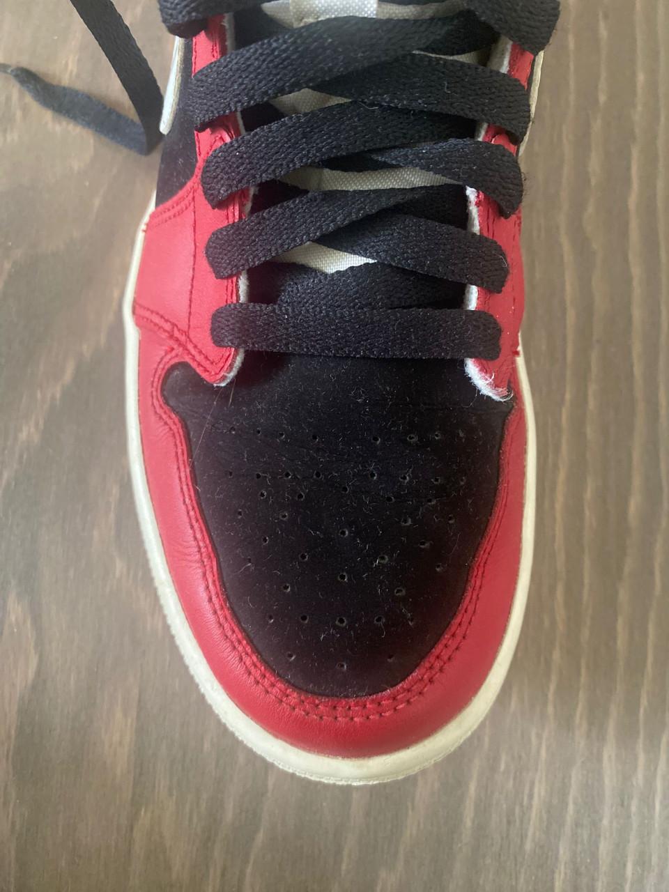 Mooie Air Jordan 1 mid Chicago black toe  Sneakers (in goede staat )