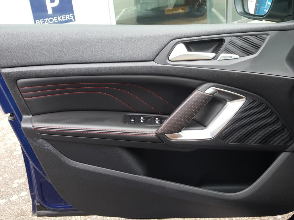 Peugeot 308 gt 1.6 turbo-205pk navi | full-led | alcantara/leer | trekhaak 