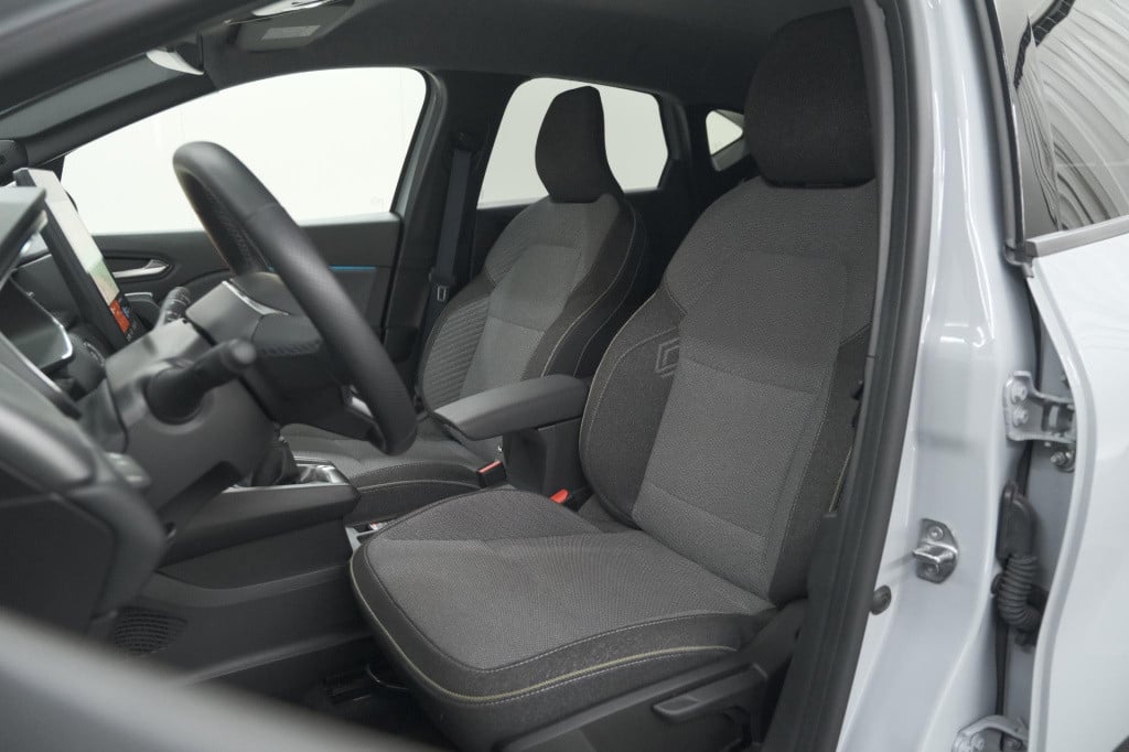 Renault Captur tce 90 techno | nieuw model | camera | harman kardon | apple