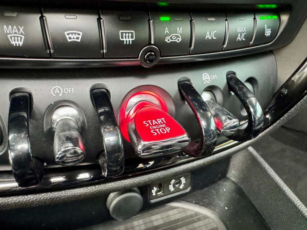 Mini Clubman mini 1.5 one chili - pano - half leer - lm velgen - stoelverwa