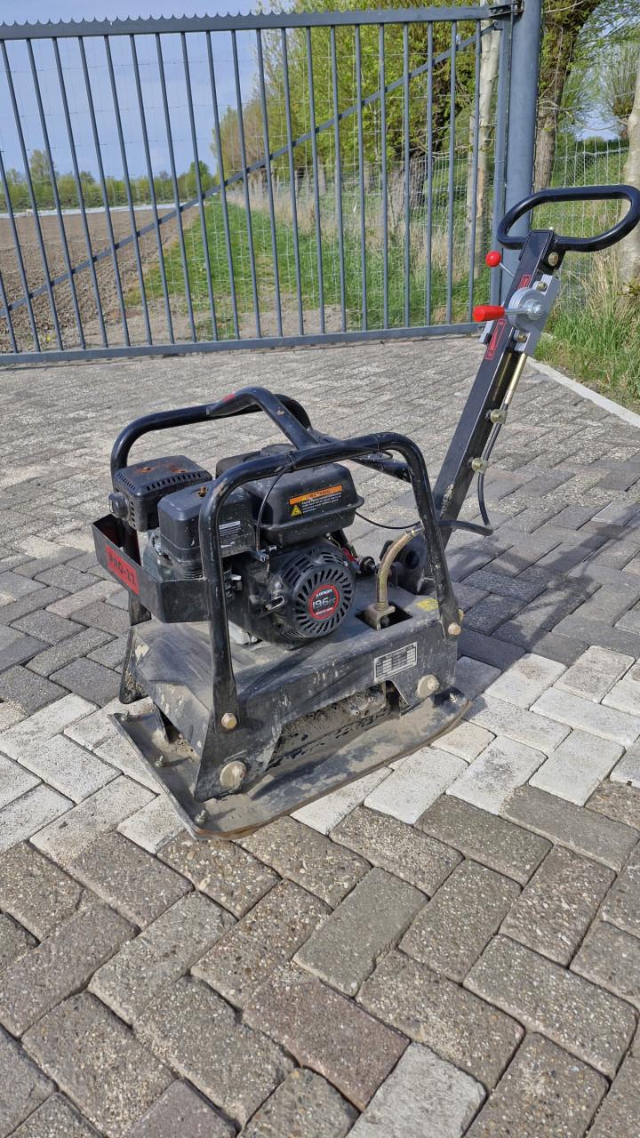 Trilplaat te huur