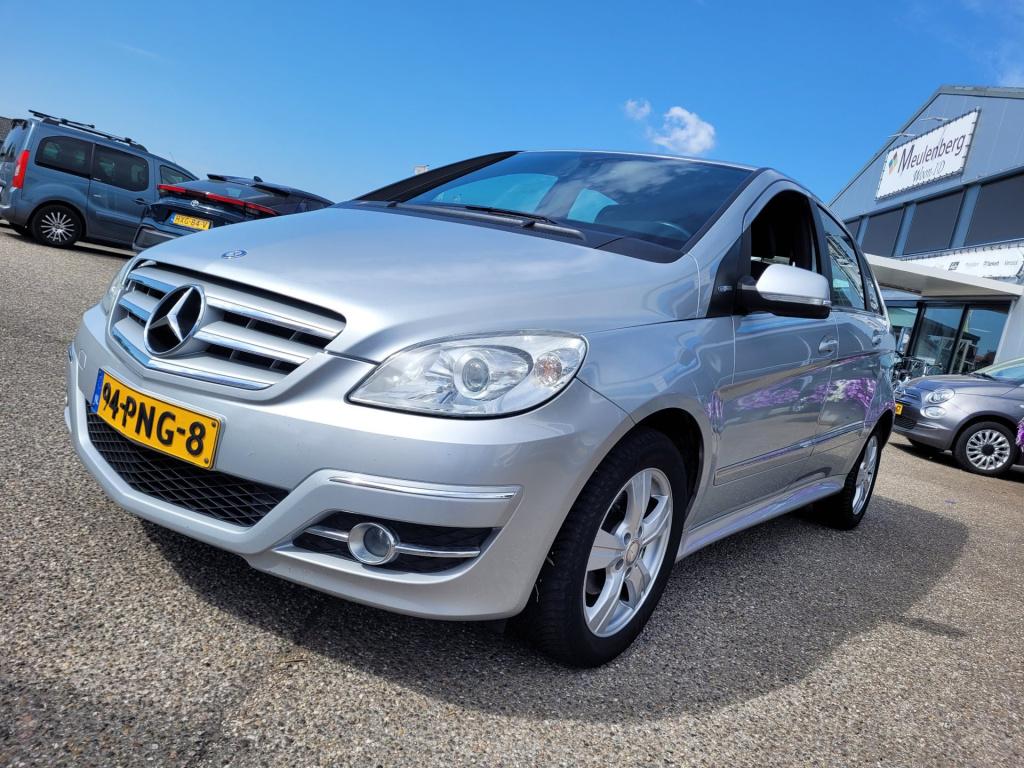 Mercedes-Benz B-Klasse 160 blueefficiency business class