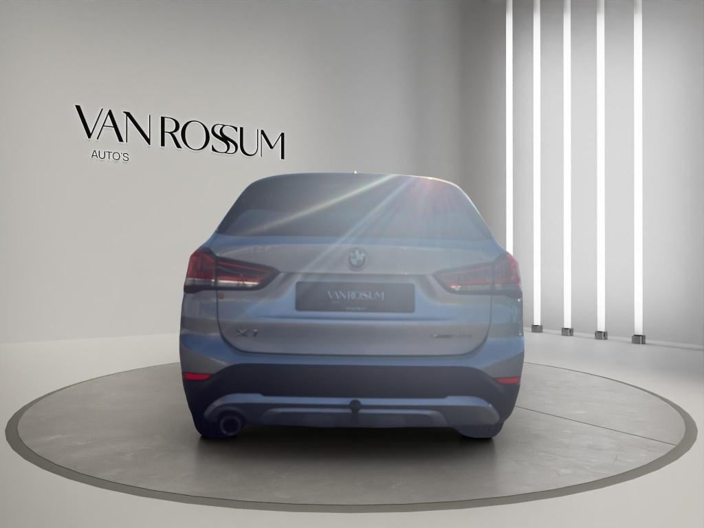 BMW X1 xdrive25e high executive x-line panorama | leder | sportstoelen | le