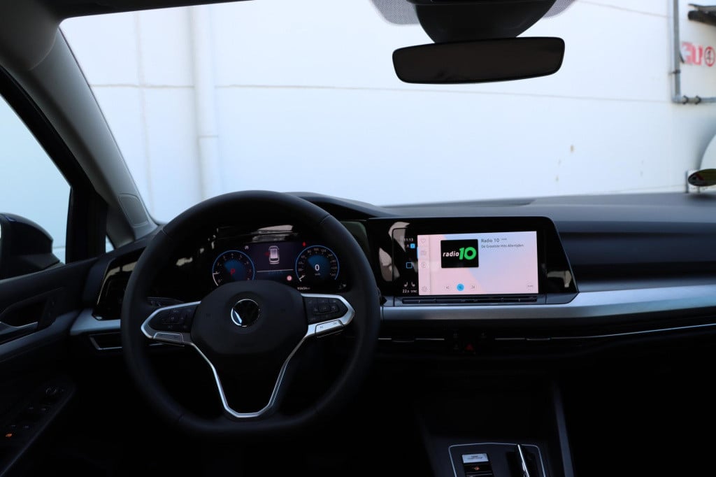 Volkswagen Golf variant 1.0 etsi life 110pk dsg7