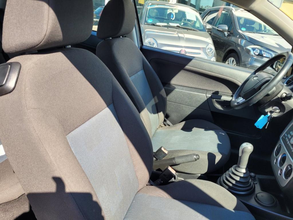 Ford Fiesta 1.3-8v futura