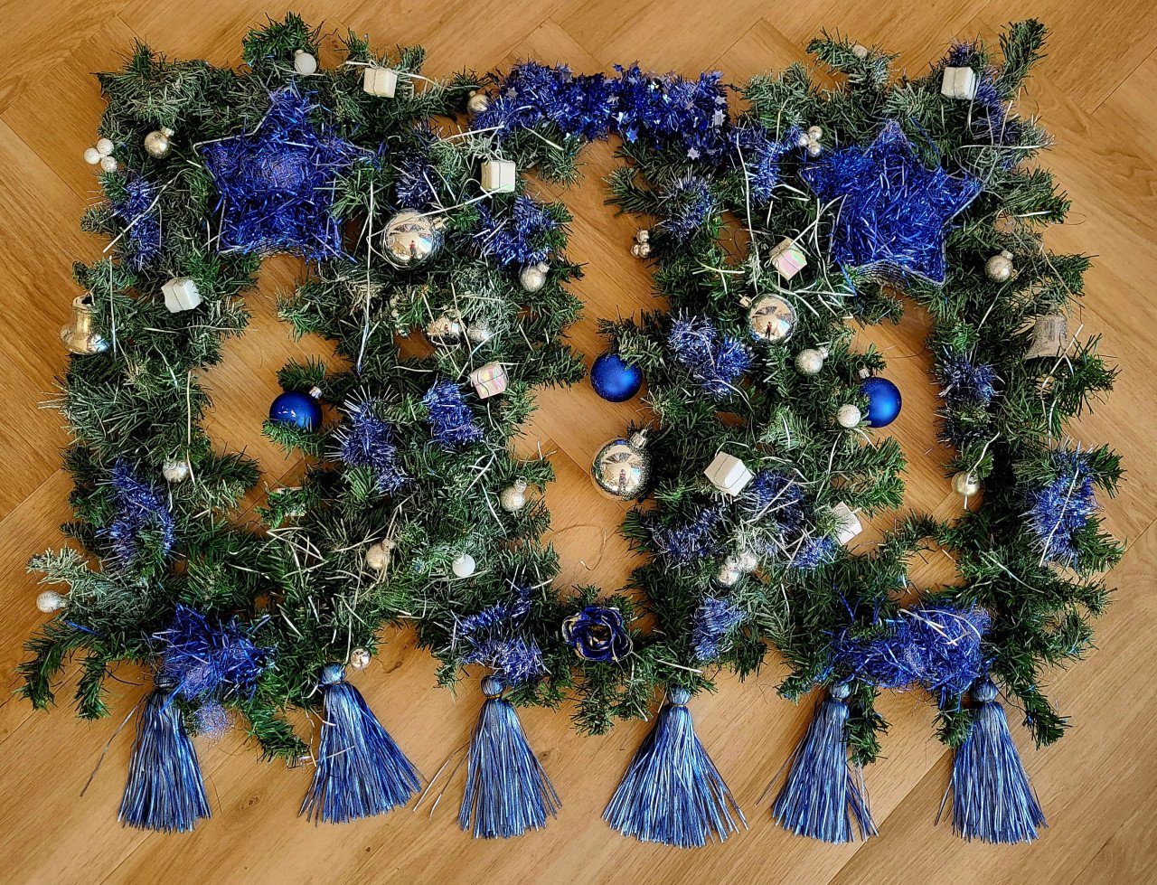 Winkeletalage 3luik met blauwe kerstdecoratie