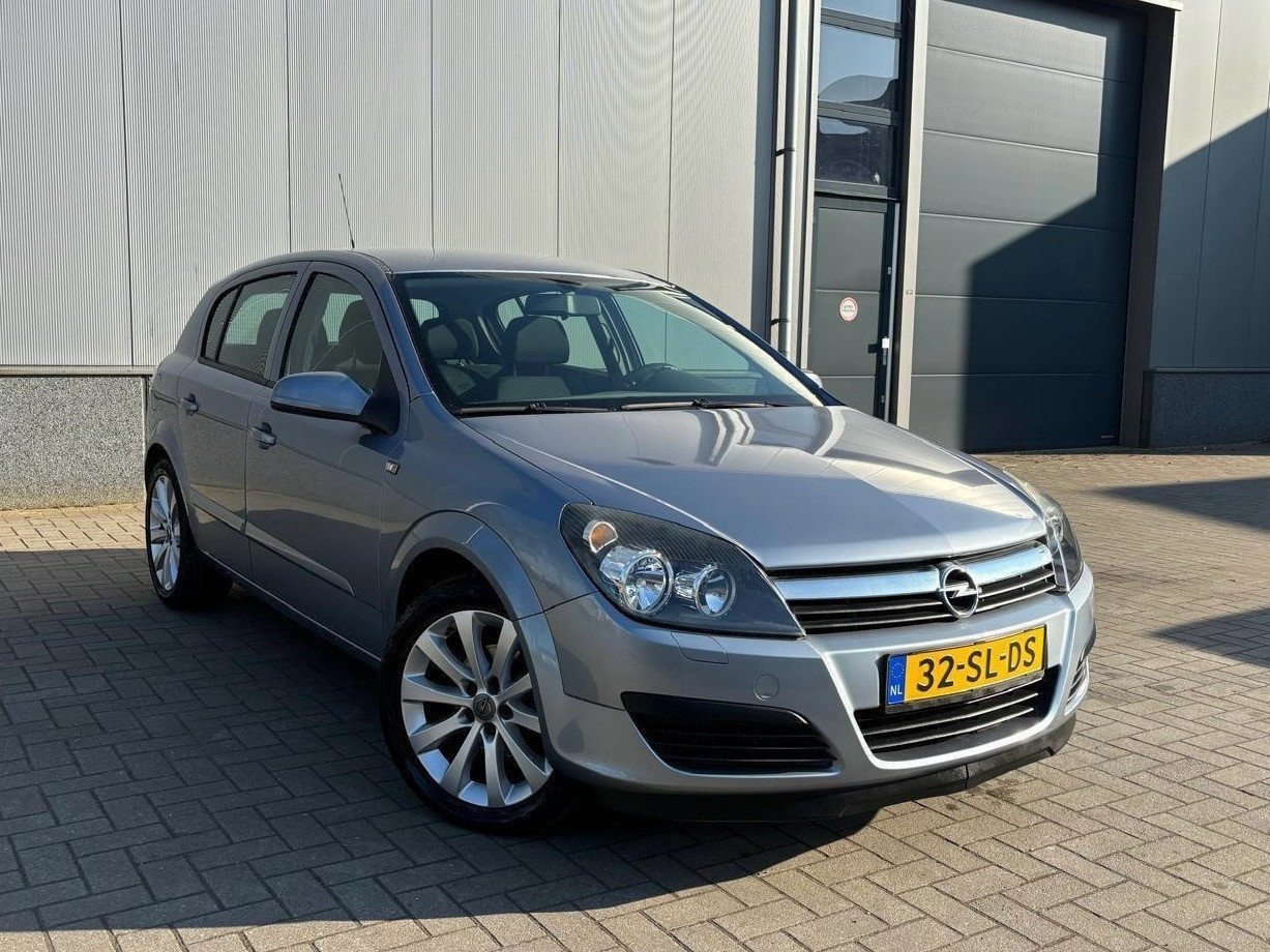 Opel Astra 1.6Edition Airco/Cruise