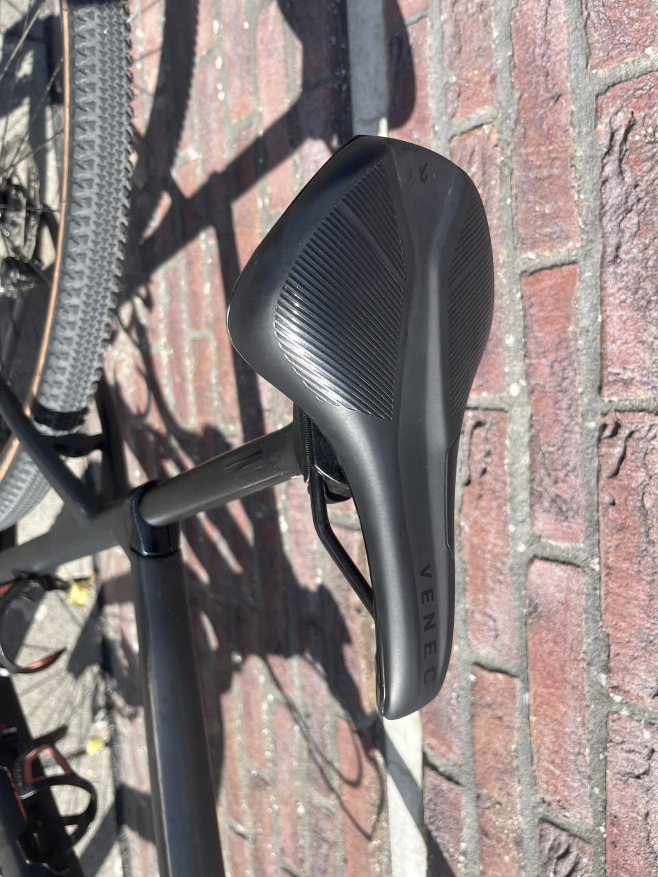 Cube Nuroad C62 pro maat M