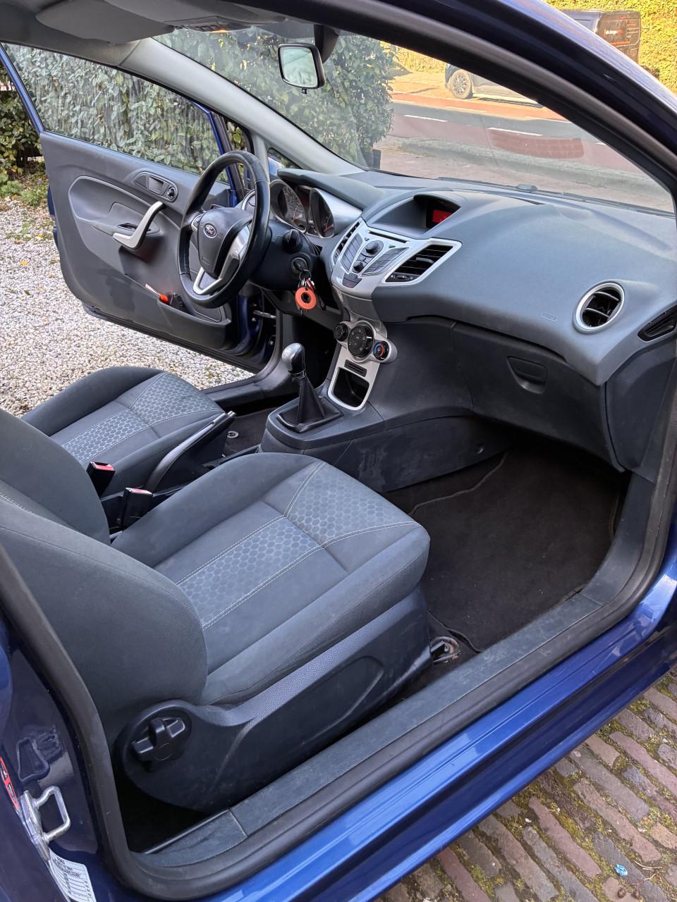 Ford Fiesta uit 2010 met 154.854 km op de teller