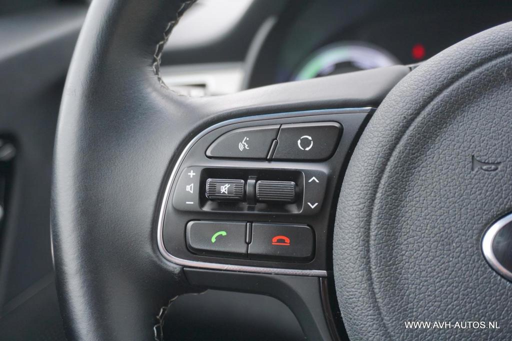 Kia Niro 1.6 gdi hybrid first edition