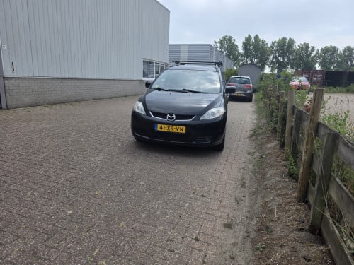 Mazda 5 Gezinsauto 7 personen Airco Cruise
