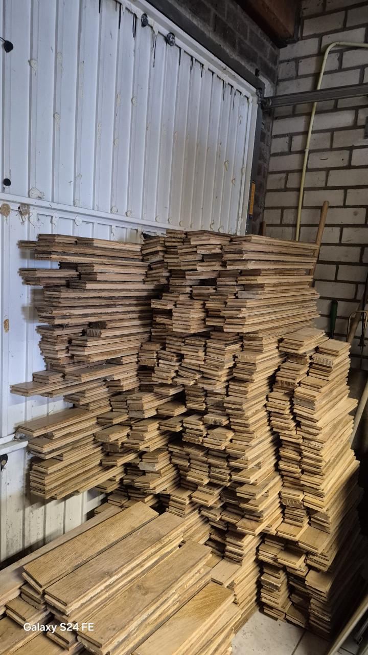 Massief rustiek eiken vloer