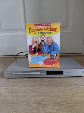 Dvd,s bassie en adriaan plus dvd speler