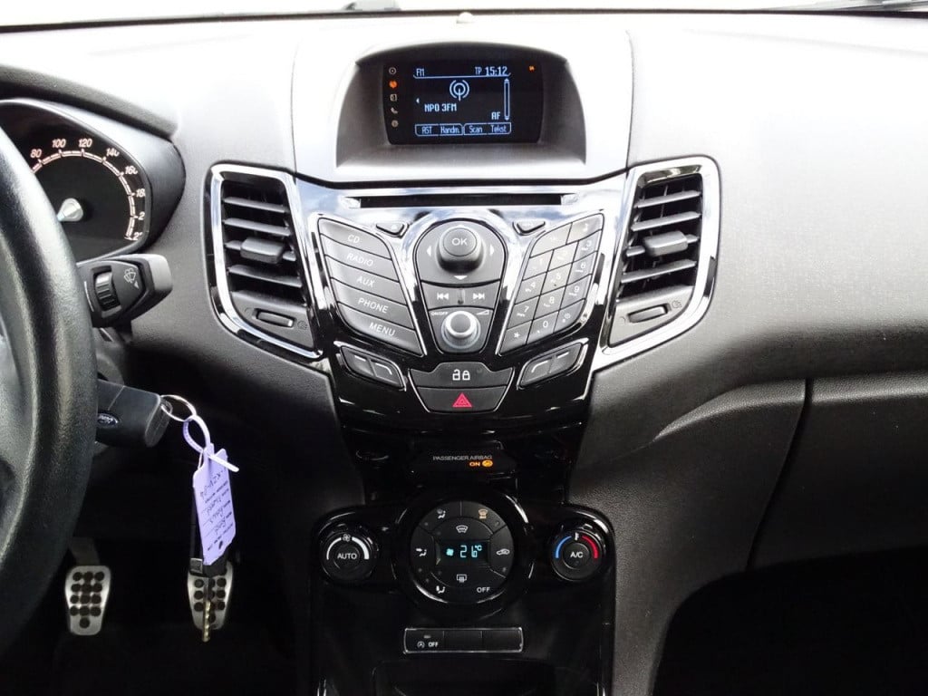Ford Fiesta 1.0 ecoboost sport | pdc | clima | bluetooth | 17"