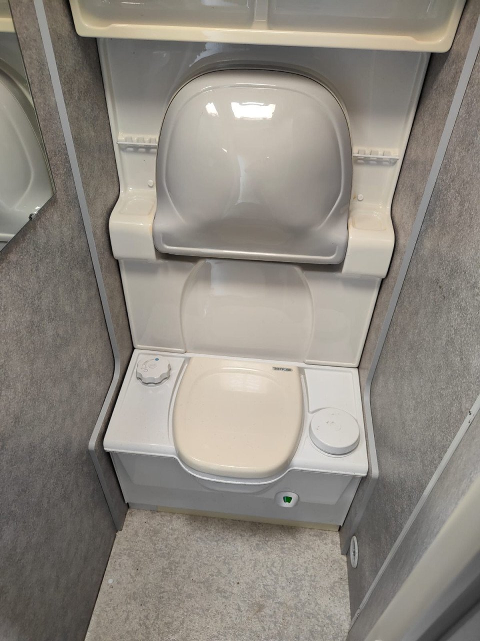 Caravan Delta 3900TZ