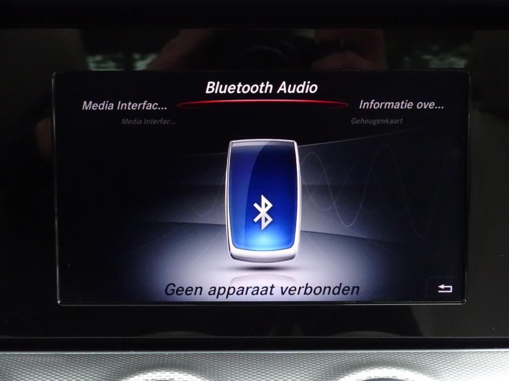 Mercedes-Benz E-Klasse 200 ambition | pano | ambient lighting | el. trekhaa