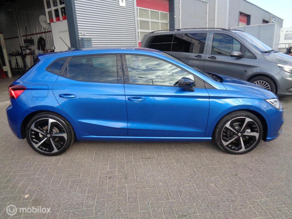 Seat Ibiza 1.0 ecotsi fr/airco/ecc/18''/full led/navi/apple carplay/pdc/cam