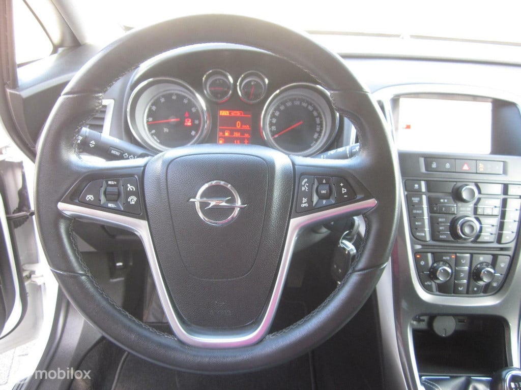 Opel Astra sports tourer 1.6 station edition/airco/cruise/lm velgen