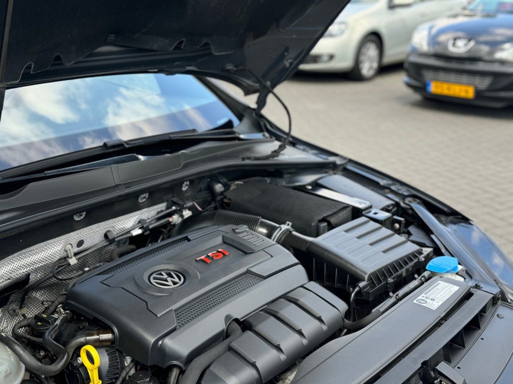 Volkswagen Golf 2.0 tsi gti performance * panoramadak * leer * xenon * navi