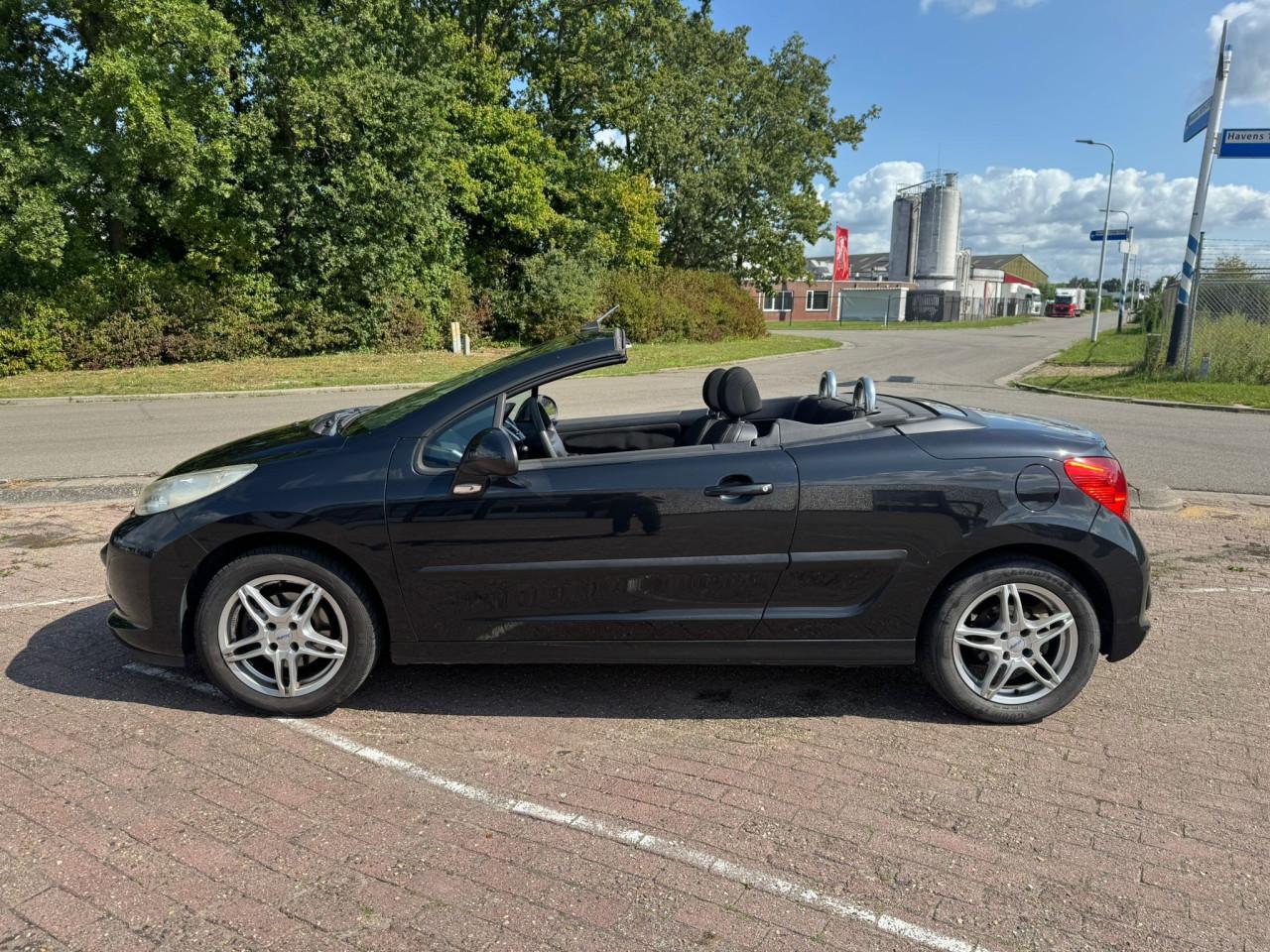 Peugeot 206 cabrio bj 2007 1600 euro