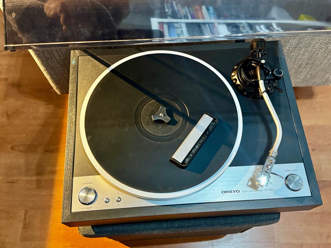 Onkyo platenspeler CP1050 met nieuwe naald (element)