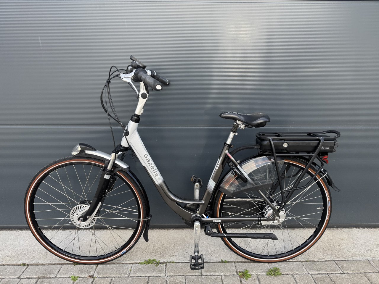 ZGAN Gazelle Orange elektrische fiets 1600KM!
