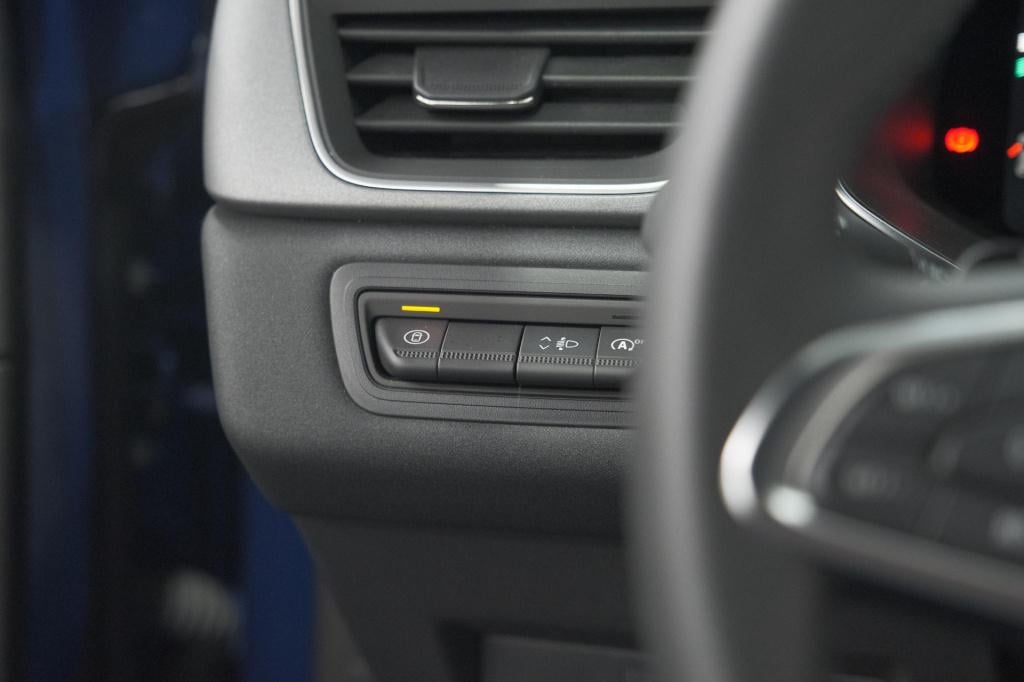 Renault Captur mild hybrid 160 edc techno | camera | navigatie | apple carp