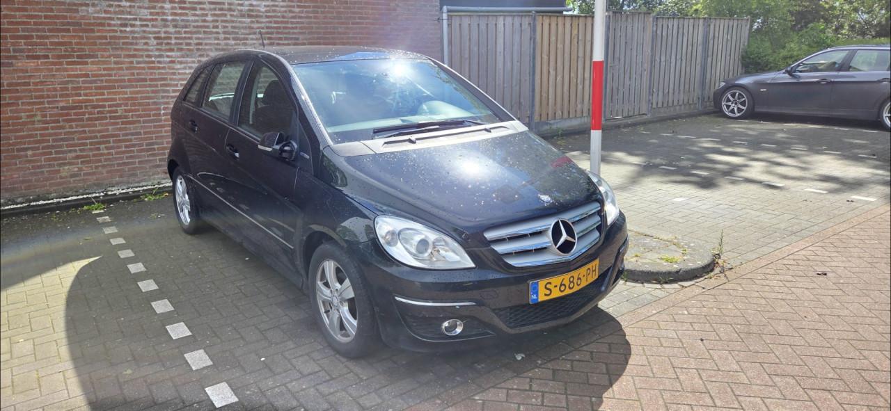 MERCEDES-BENZ B 160