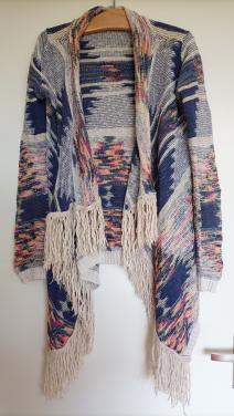 Leuk vest in Ibiza stijl (van Misse Etam) Geschikt voor maat S en M.