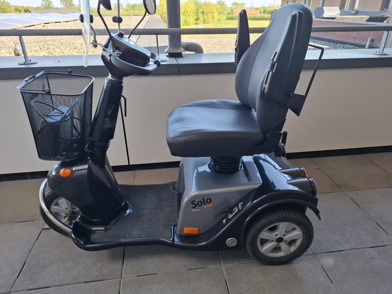 Scootmobiel Solo 3 grijs