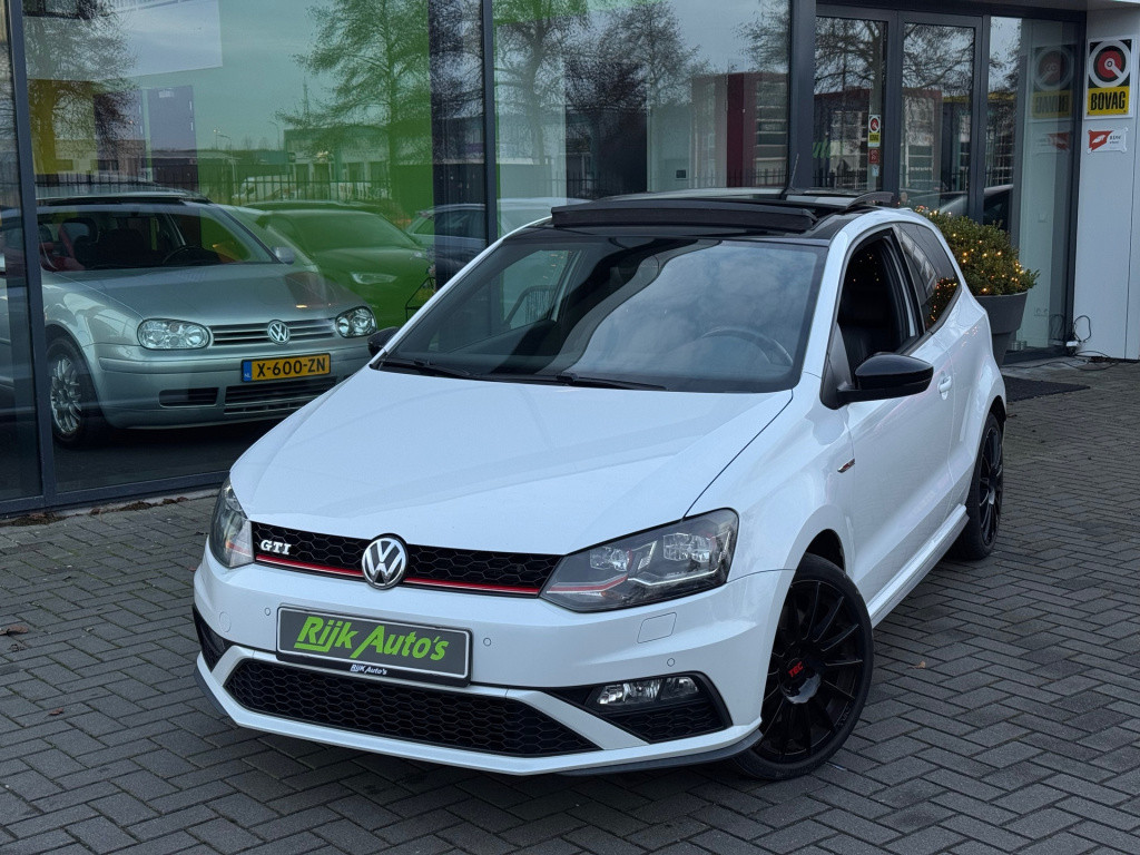 Volkswagen Polo 1.8 tsi gti * panoramadak * navigatie * cruise control