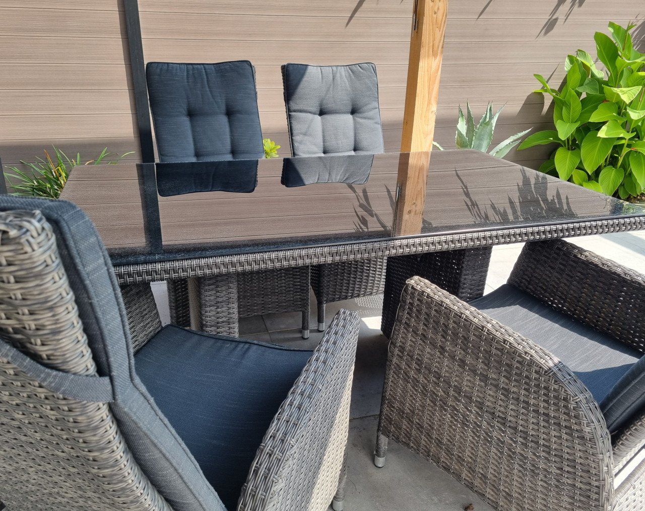 Tuinset tafel met 4 stoelen