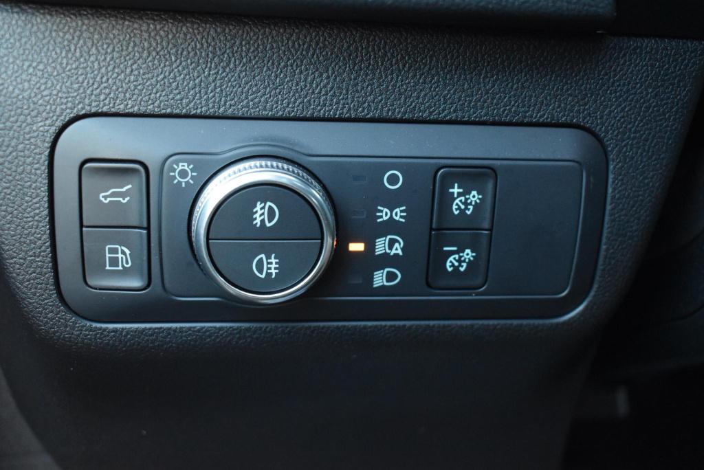 Ford Kuga 2.5 phev st-line x | panoramadak  | climate control | cruise cont