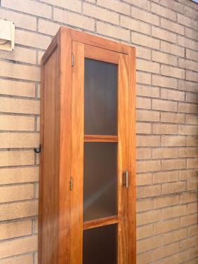 Hoge (badkamer)kast