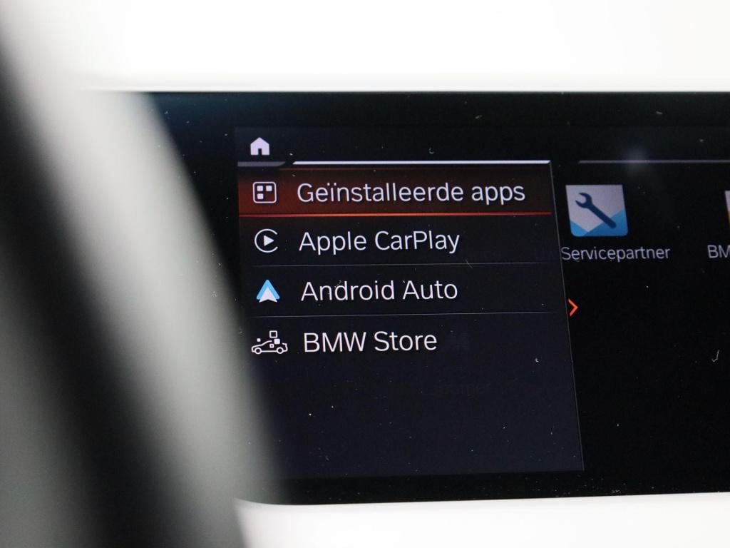 BMW 1 Serie 116i business edition | digitaal dashboard | keyless | stoelver