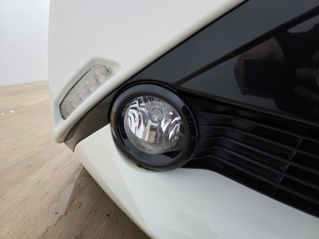 Toyota Aygo occasion met parkeercamera en weinig km | tweedehands toyota ay