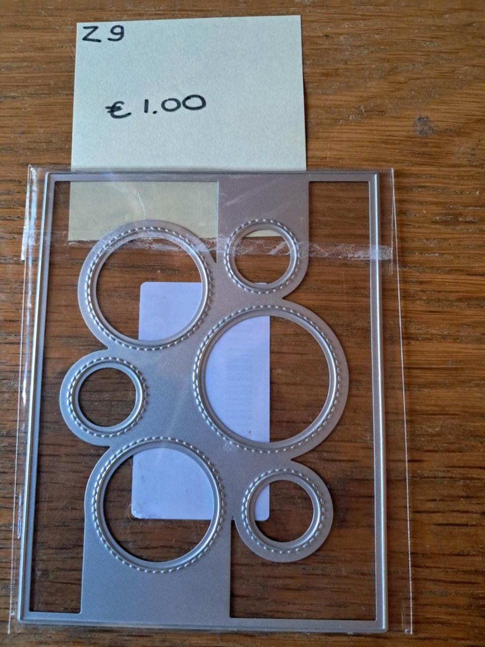 Snijmallen, stempels en andere hobbyspullen te koop