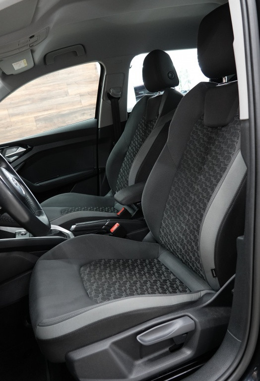 Audi A1 Sportback 35 tfsi | black edition | camera | carplay |