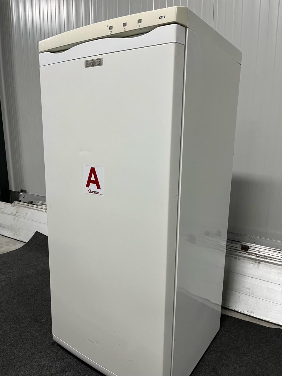 Vriezer / vrieskist / staande vriezer / vrieskast