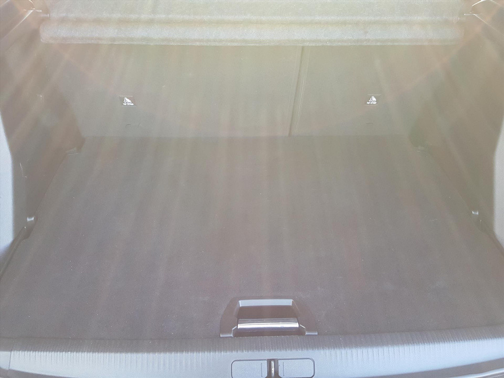 Peugeot 2008 allure 1.2 puretech 100pk navigatie | achteruitrijcamera | app