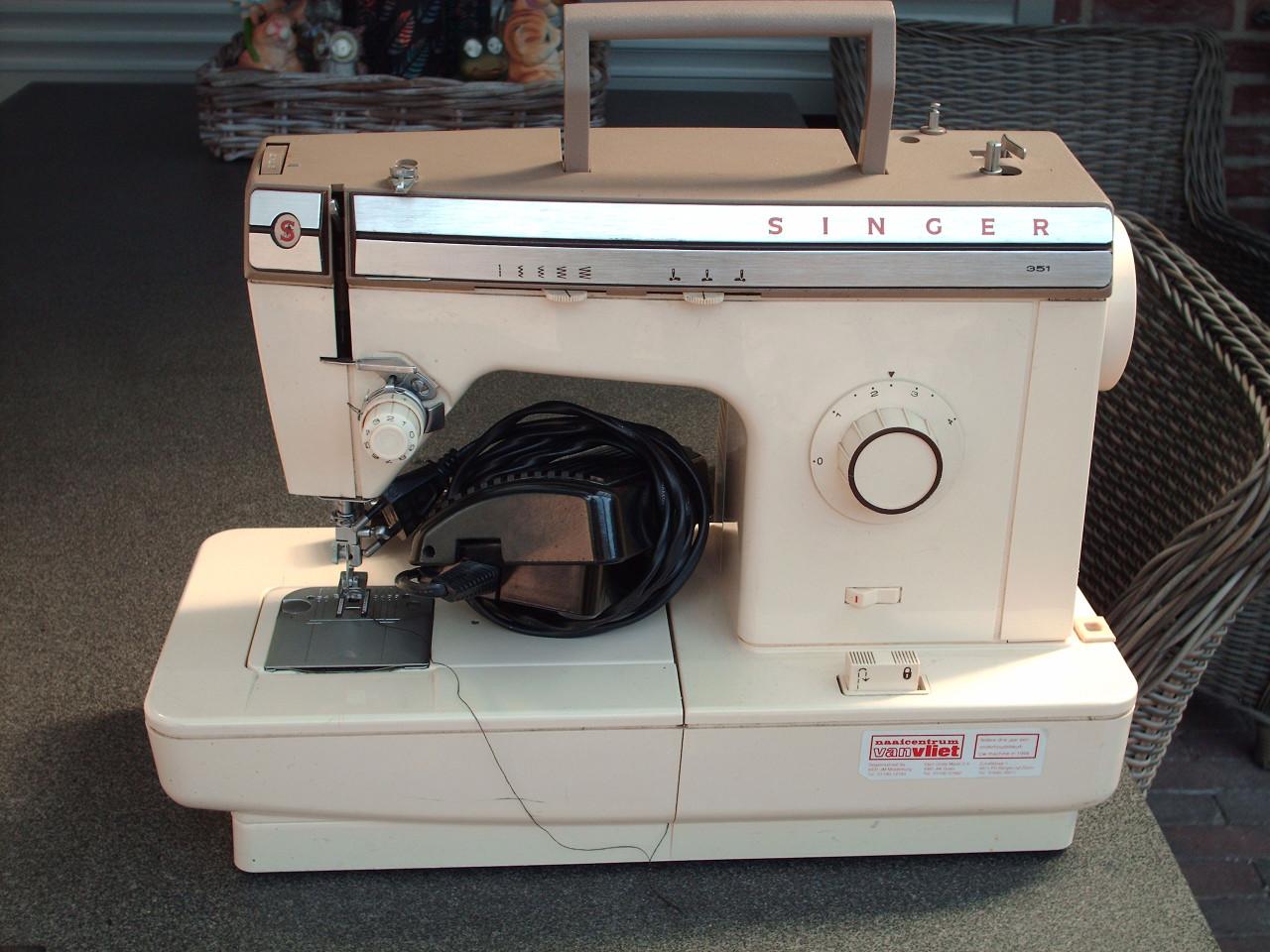 Te koop : Singer naaimachine