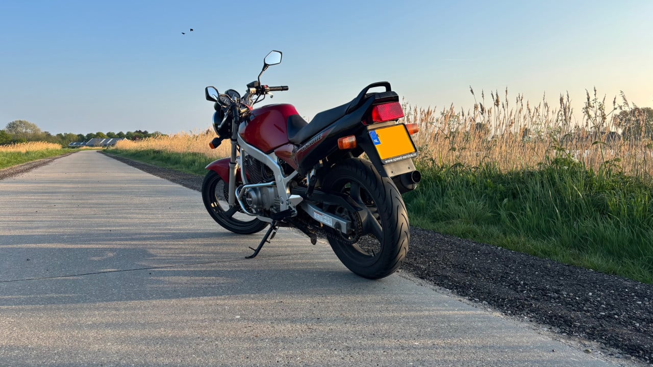Suzuki GS500E