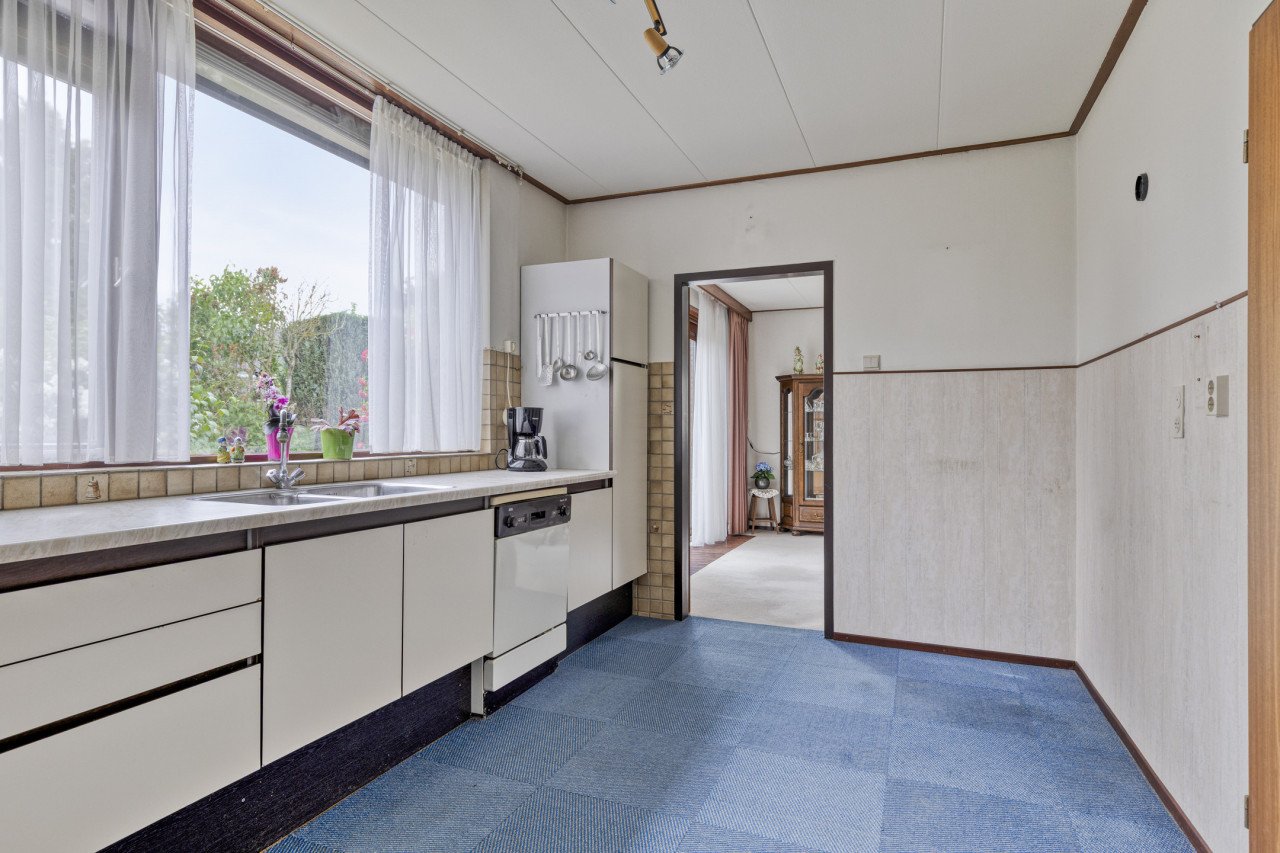 Vrijstaande met slaapkamer en badkamer op BG – 600 m²