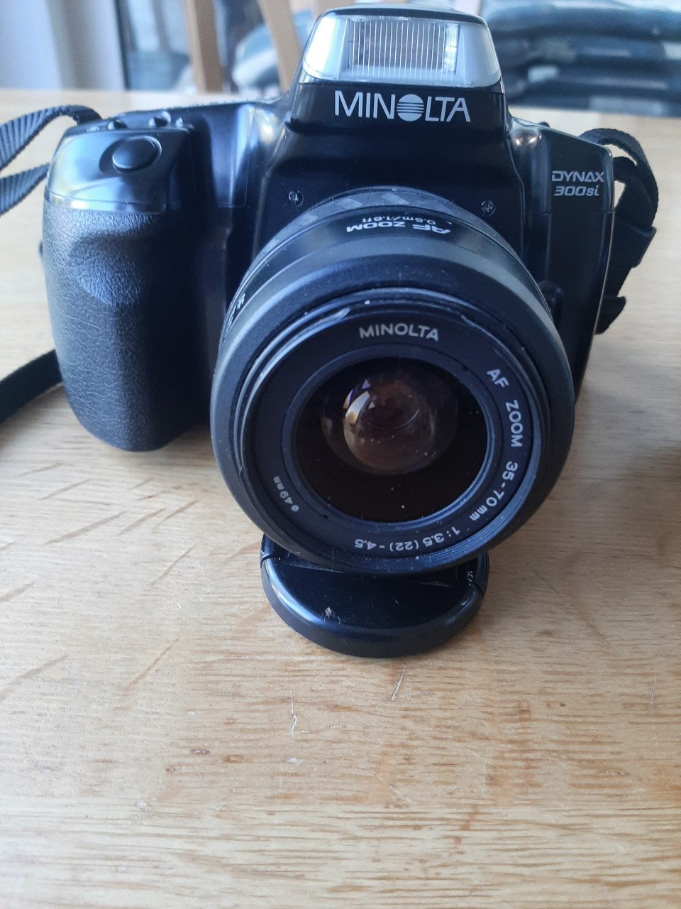 Minolta Dynax 300 si