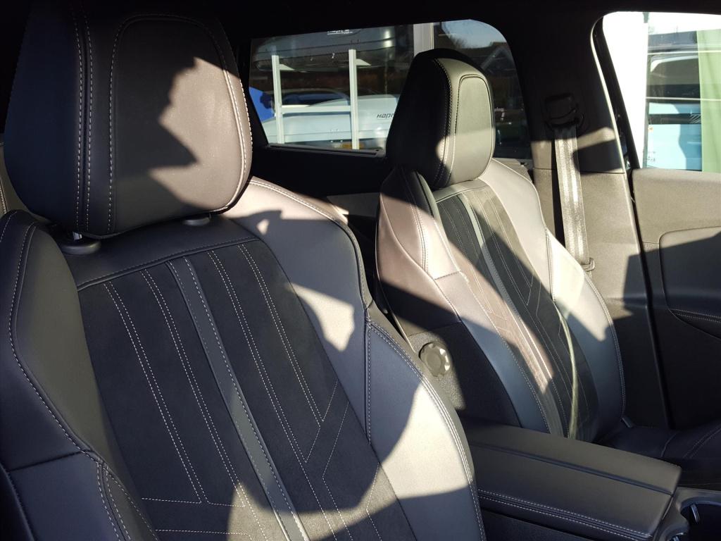 Peugeot 5008 gt 1.2-130pk automaat(t8/7p)trekhaak | apple carplay&android a